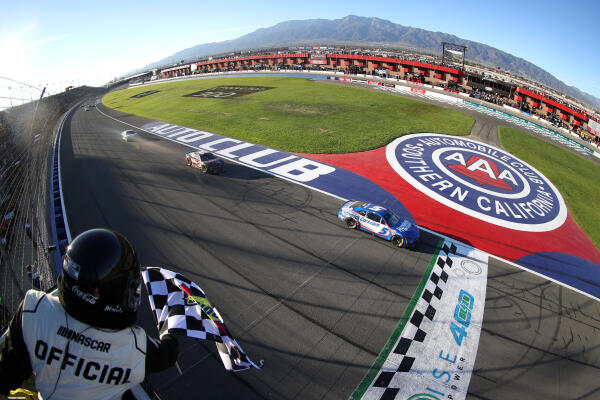 NASCAR / 2022 / Larson