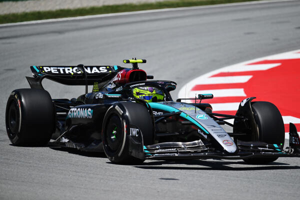 Lewis Hamilton Barcelona 2024