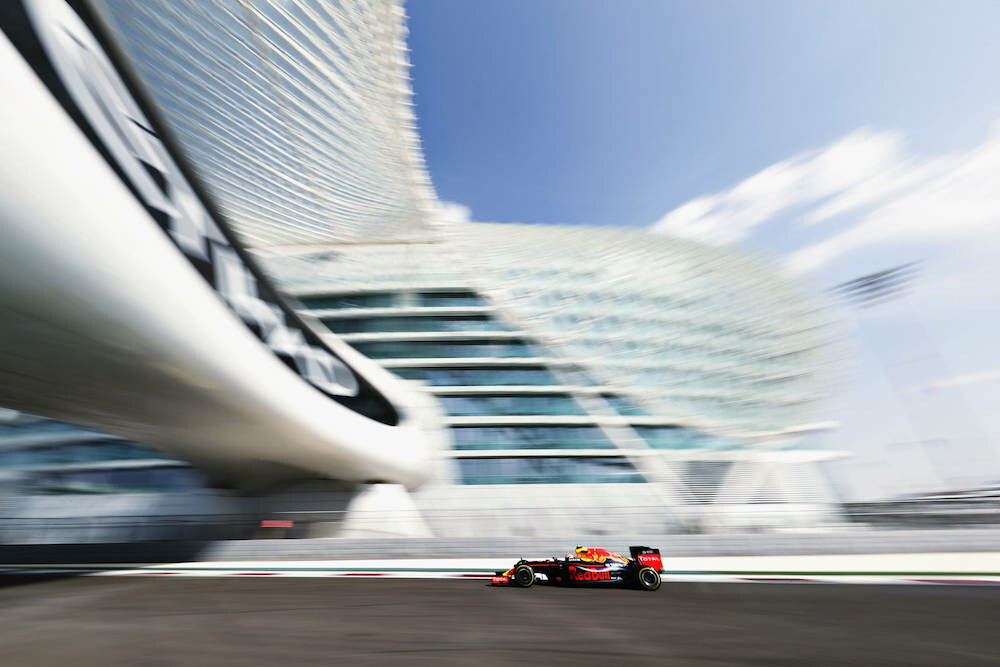 RBR-ABU_DHABI_VT1
