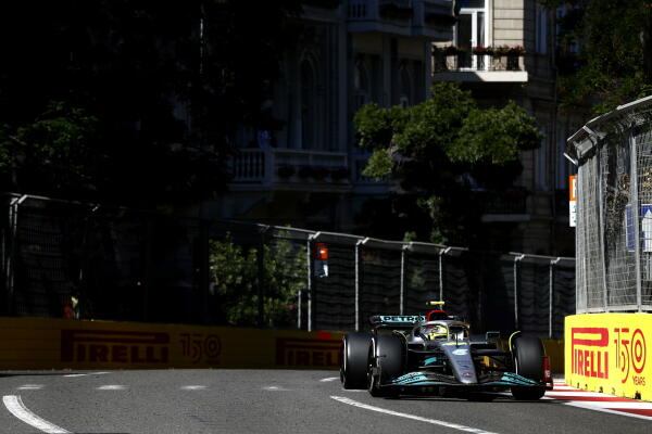 Hamilton_Mercedes_Bakoe