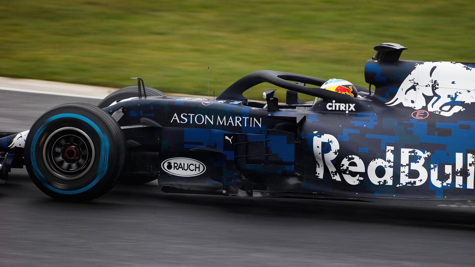 1920x1080-Daniel-Ricciardo-Red-Bull-Racing-RB14-Silverstone