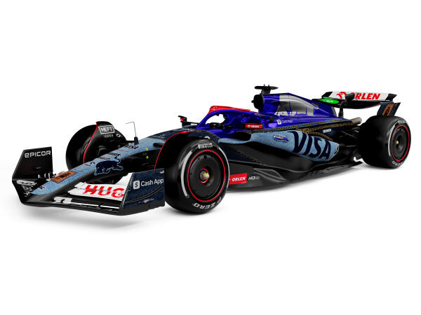 Speciale livery VCARB GP Singapore