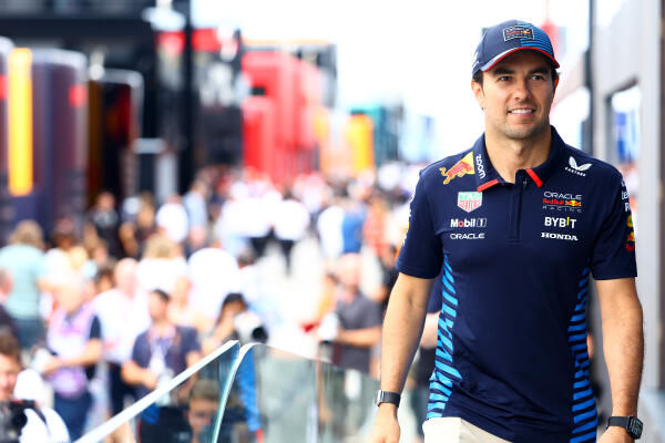 Perez in Hongarije