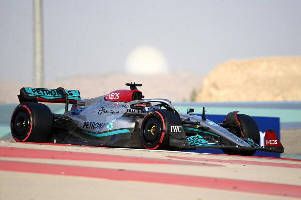 W13 Bahrein