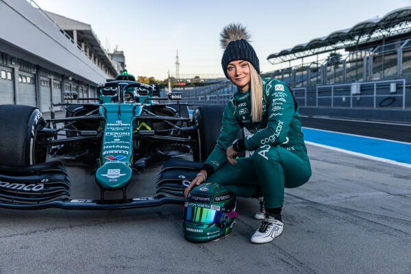 Jessica Hawkins Aston Martin test Hungaroring