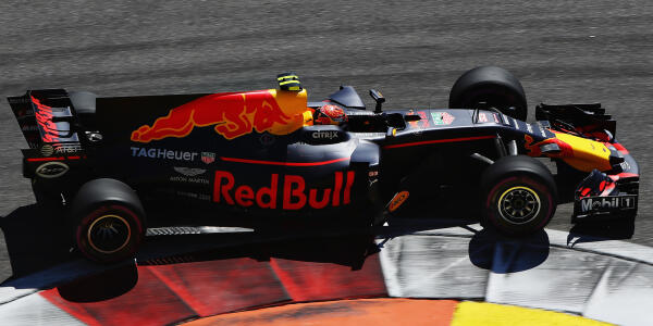 1920x960_Max_Verstappen_Red_Bull_GP_Rusland_2017