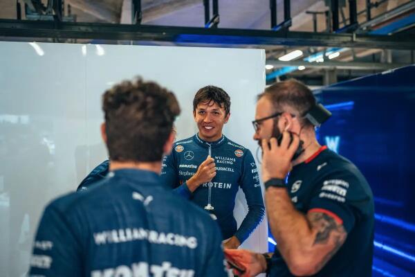 Albon in Monza